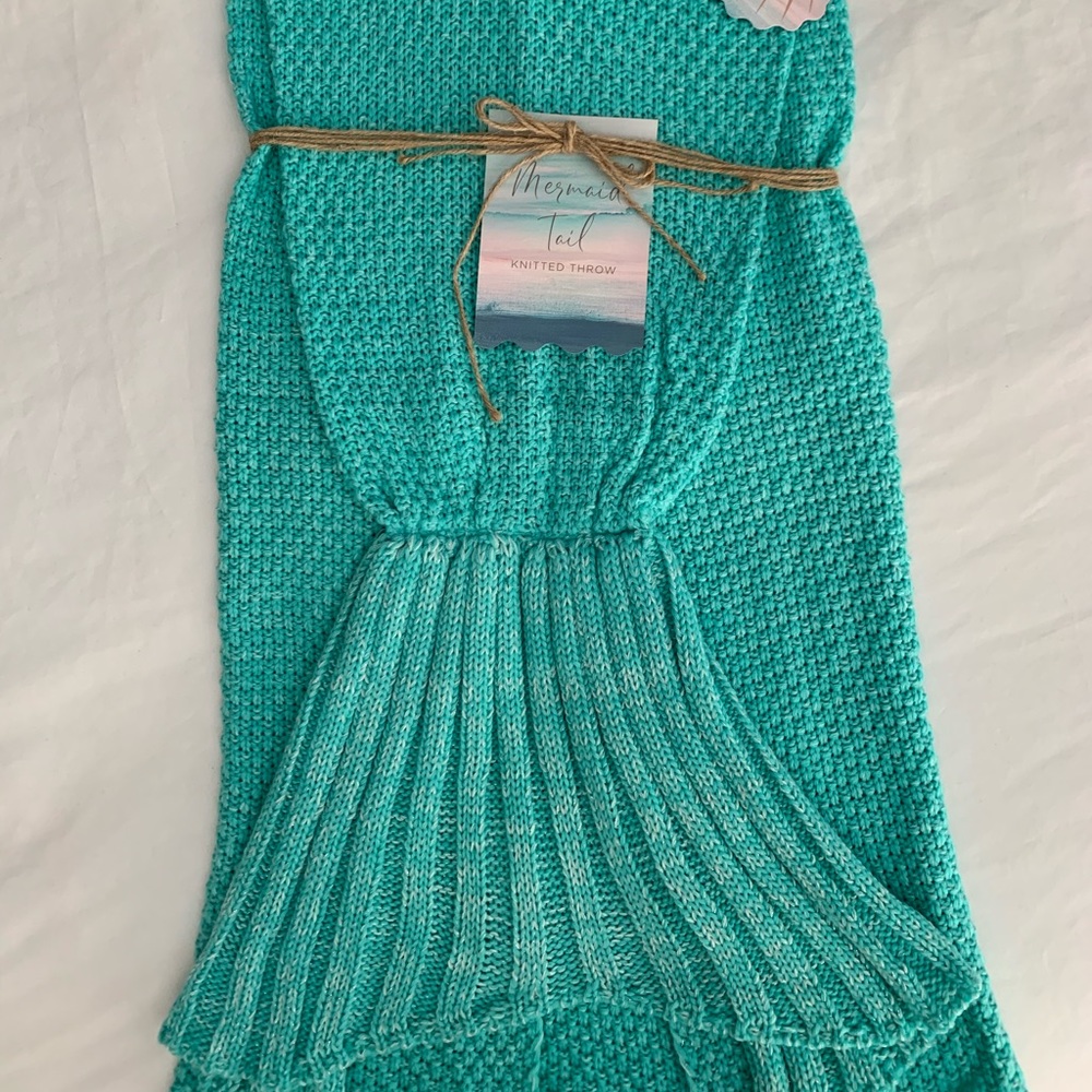 Mermaid tail crocheted blanket!